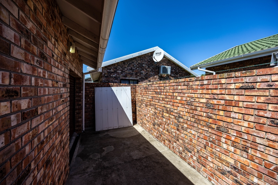 3 Bedroom Property for Sale in Gonubie Eastern Cape